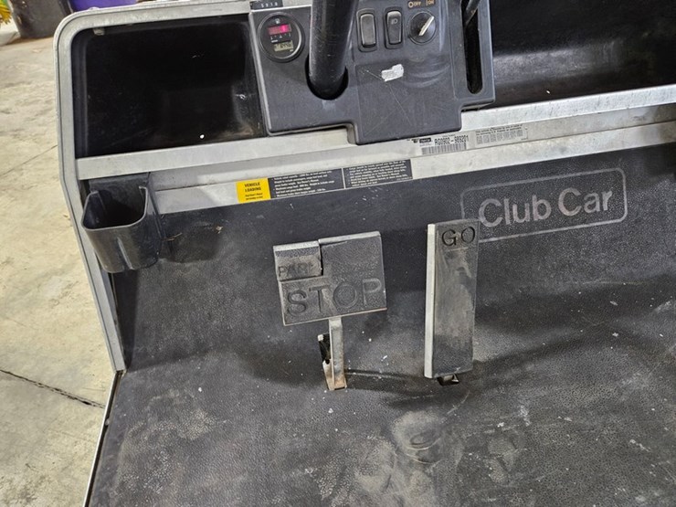 club-car-turf-2-image-12