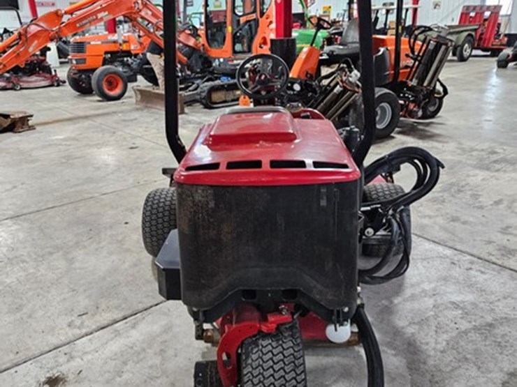 toro-groundsmaster-3500d-image-4