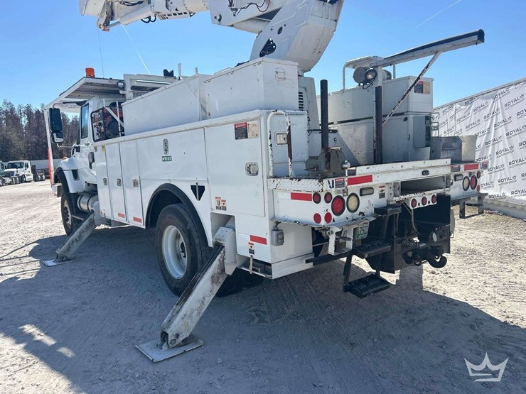 2013-international-workstar-7400-image-4