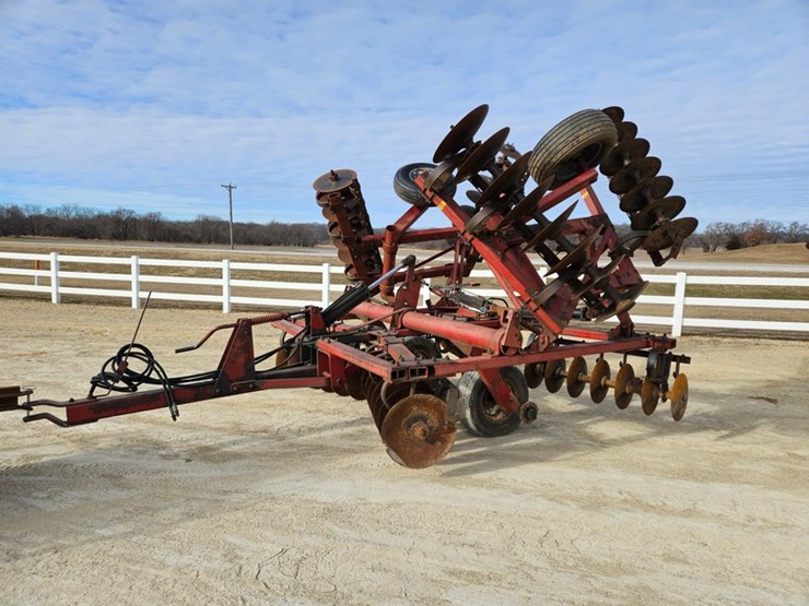 #55-•-white-21'-wing-disk-image-1