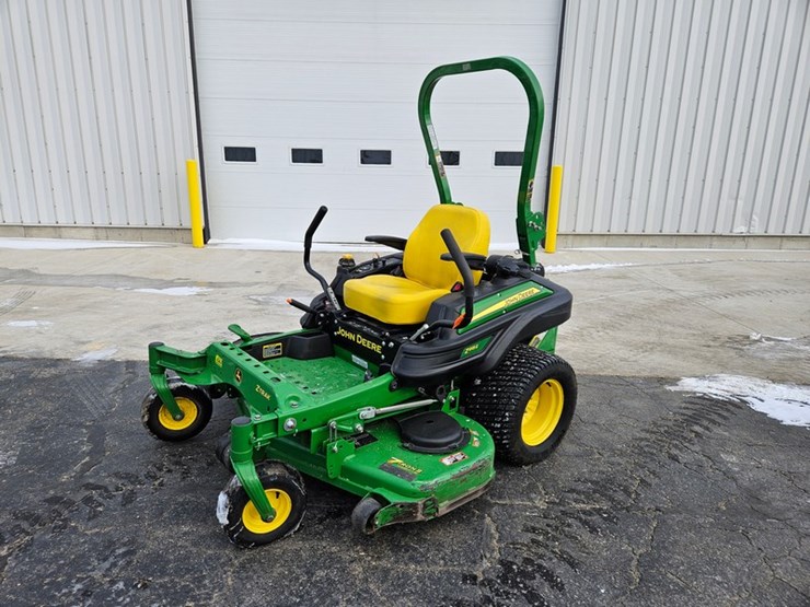 john-deere-z915e-image-1