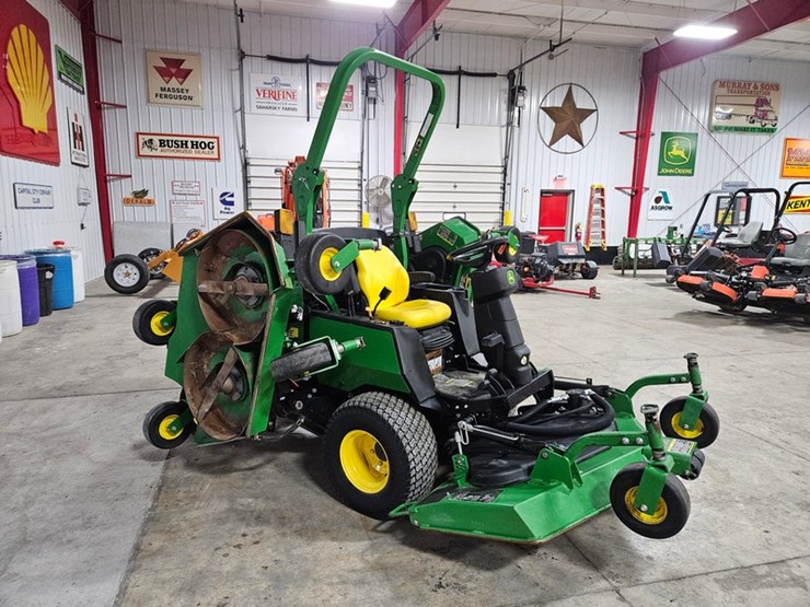 2021-john-deere-1600-turbo-image-18