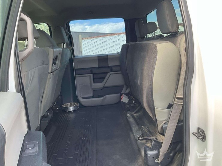 2019-ford-f350-image-22