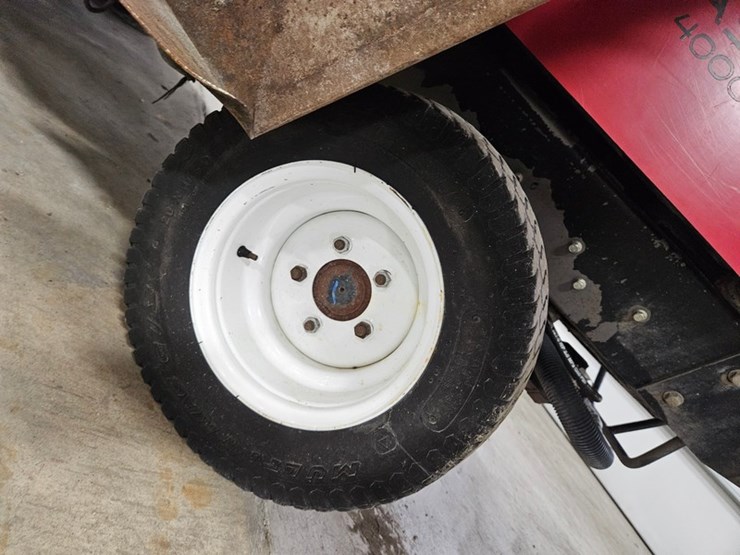 2011-toro-groundsmaster-4000d-image-28