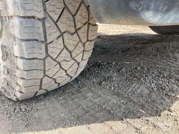 2019-ford-f350-image-36