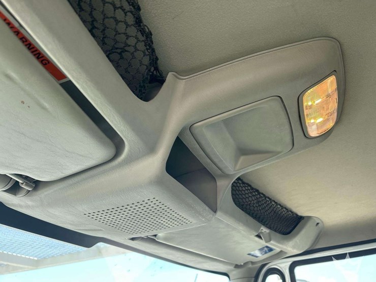 2013-international-workstar-7400-image-18