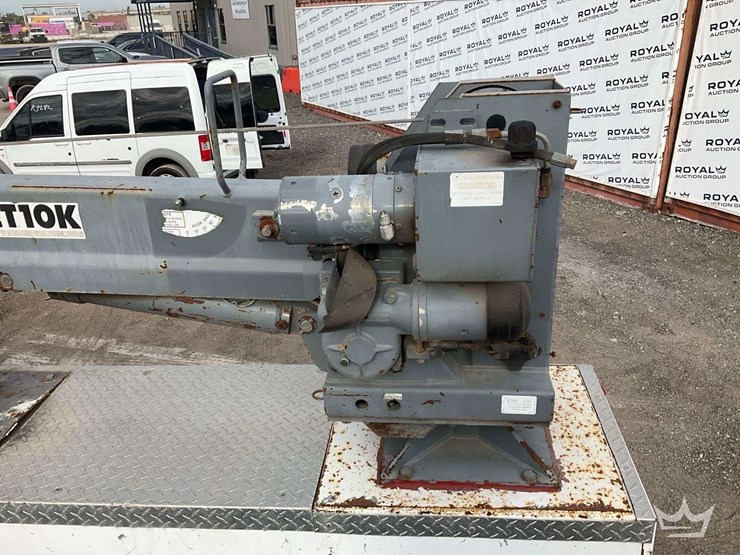 2006-ford-f550-image-47