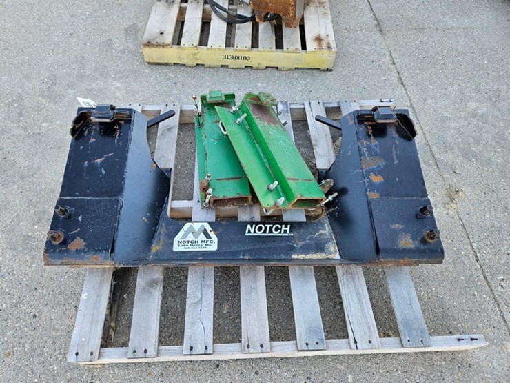 #18-•-john-deere-manual-quick-hitch-adaptor-image-5