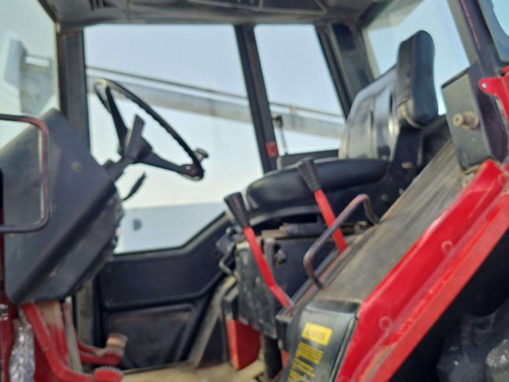 1977-international-1586-image-11