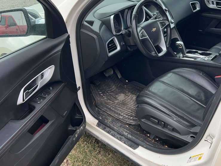 2014-chevrolet-equinox-image-14