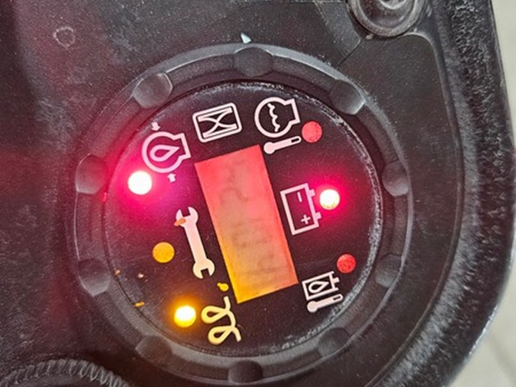 john-deere-7400-image-22