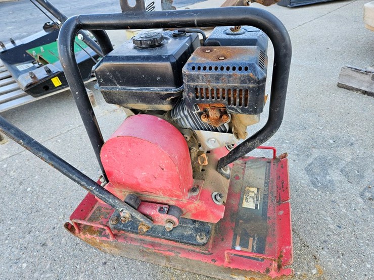 #21-•-cz-plate-compactor-image-8