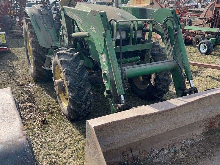 john-deere-5425-image-2