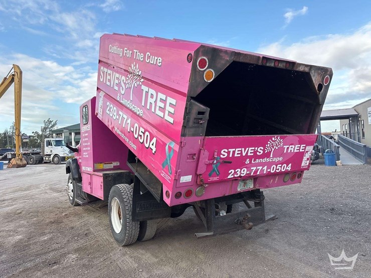 2006-gmc-c6500-crew-cab-chipper-truck-image-4