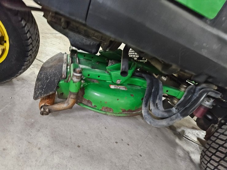 john-deere-7400-image-11