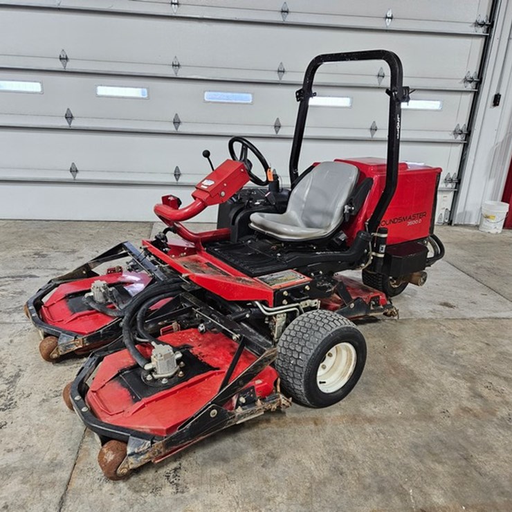 #171 • 2011 Toro 3500D Sidewinder Surround Mower