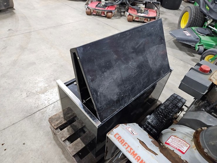 #185-•-snap-on-corvette-40th-anniversary-tool-box-image-3