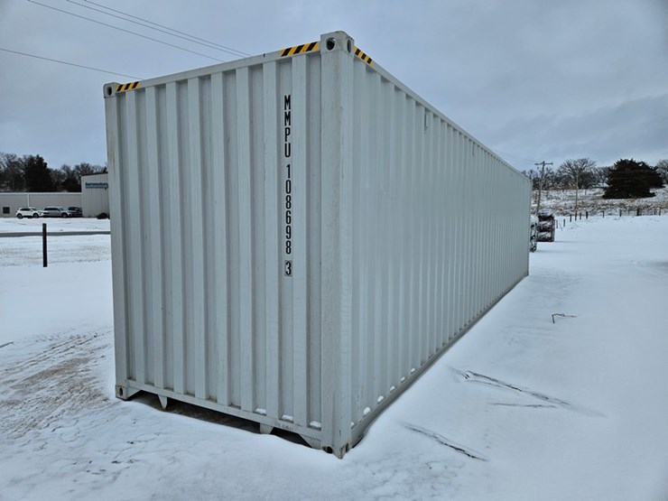 #52-•-2025-40'-one-trip-container-image-5