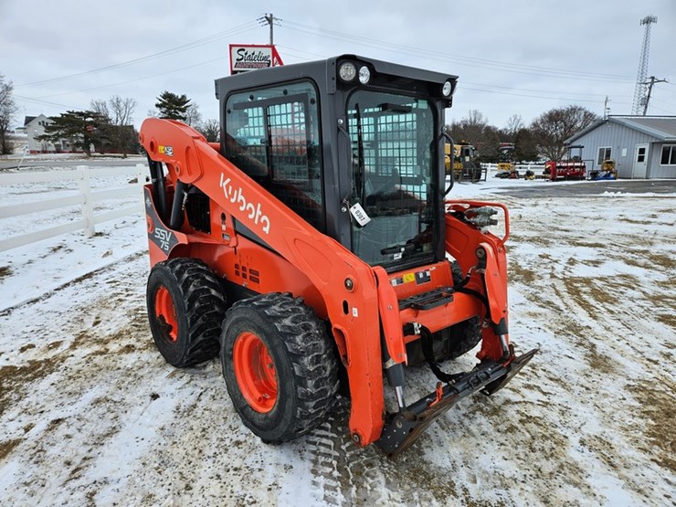 kubota-ssv75-image-7