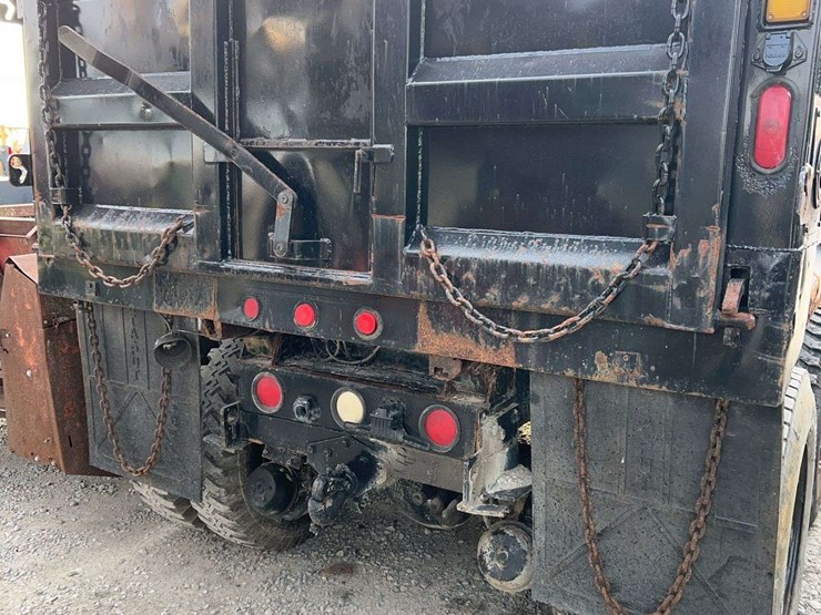 1997-international-4900-image-8