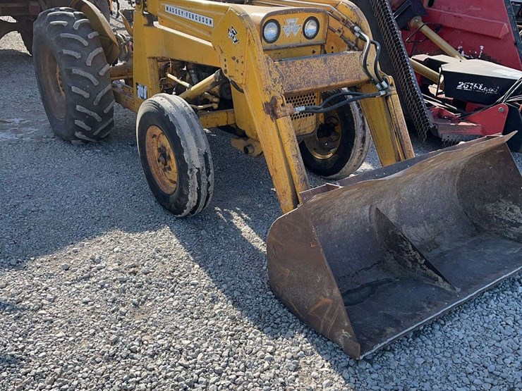 1968-massey-ferguson-200-image-3