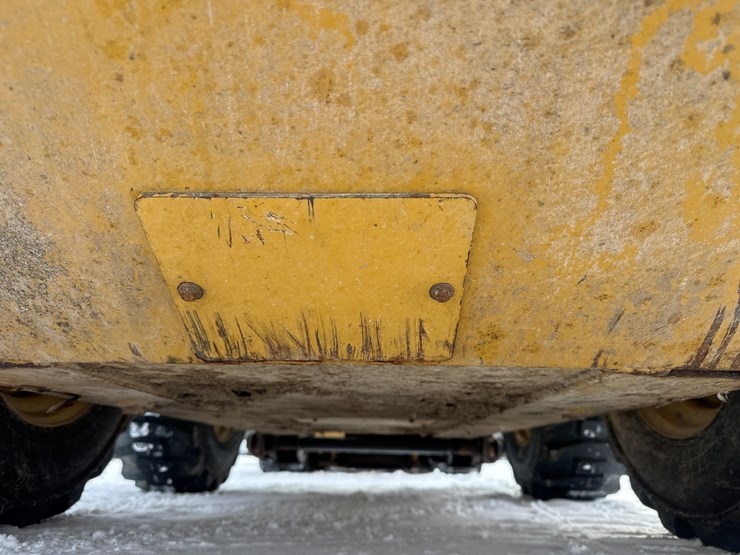 2018-caterpillar-236d-image-36