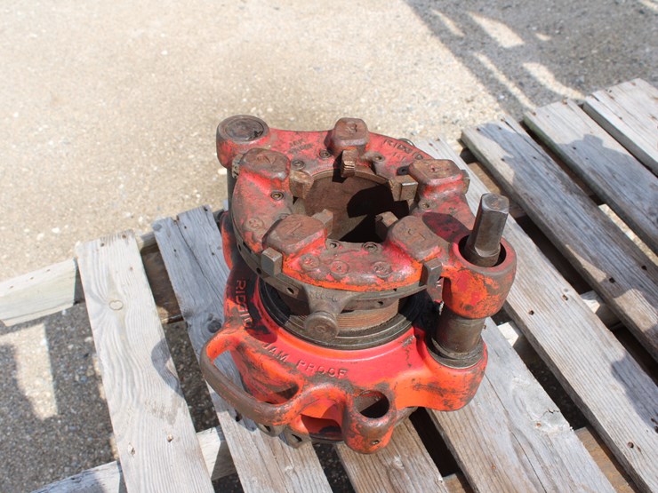 #1047-•-pallet-of-rigid-141-pipe-threaders-image-4