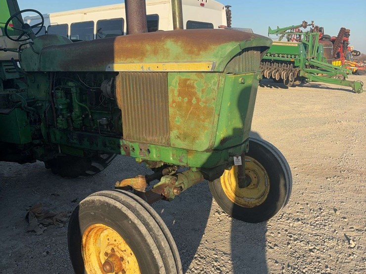 john-deere-4020-image-4