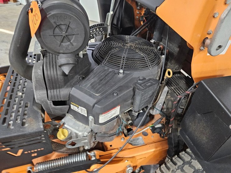 #105-•-2022-scag-v-ride-ii-fuel-injected-stand-on-mower-image-13