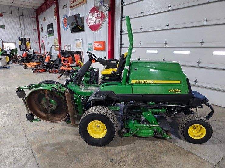 2019-john-deere-9009a-image-2
