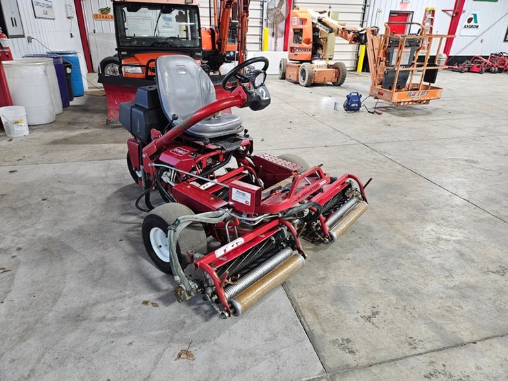 toro-greensmaster-3100-image-7