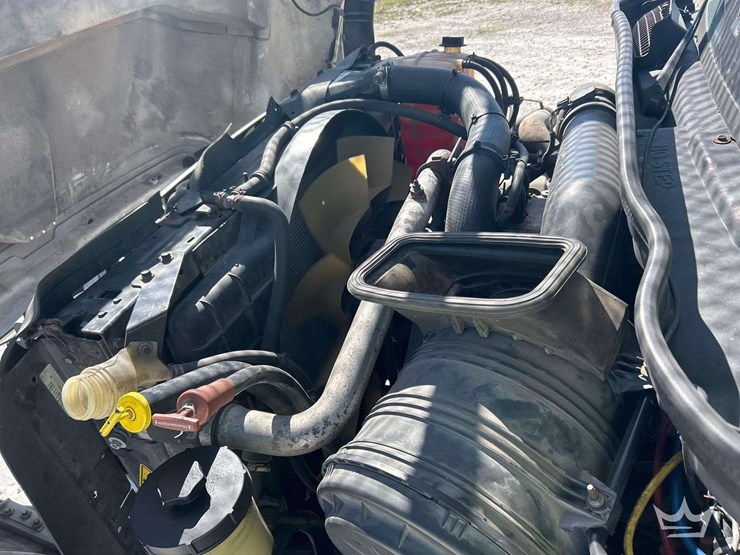 2013-international-workstar-7400-image-9