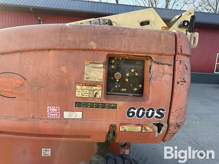 2007-jlg-600s-image-9