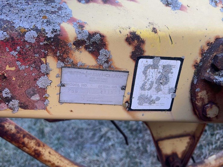 new-holland-256-image-6