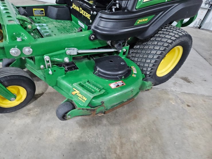 2022-john-deere-z970r-image-11