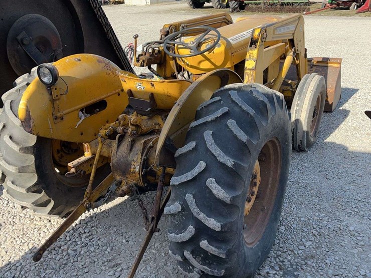 1968-massey-ferguson-200-image-5