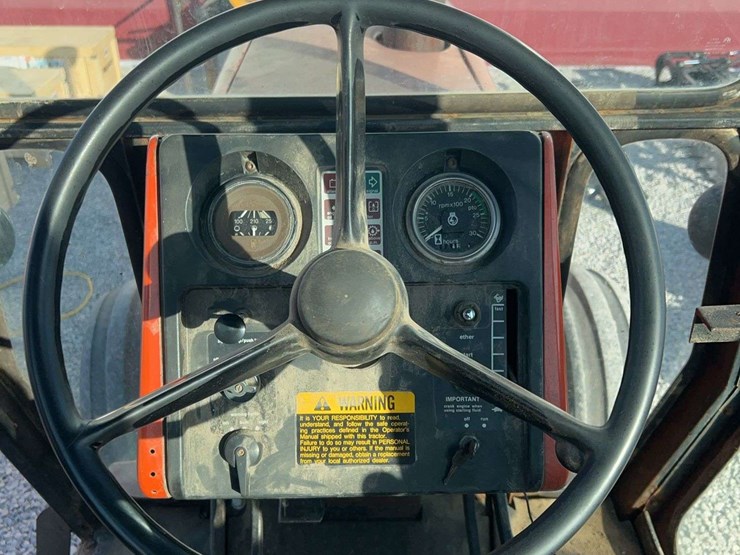 agco-allis-7060-image-19