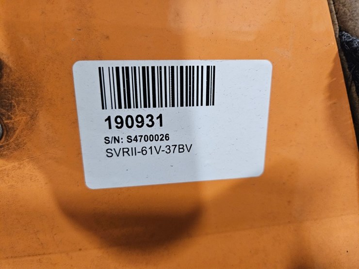 #105-•-2022-scag-v-ride-ii-fuel-injected-stand-on-mower-image-30