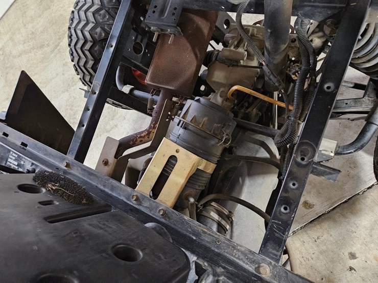 2013-bobcat-3200-image-20