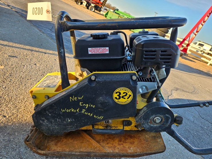 #20-•-bomag-plate-compactor-image-9