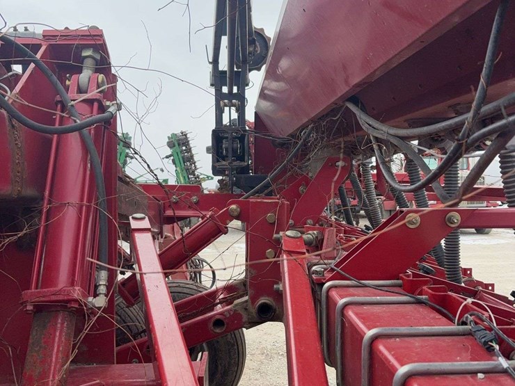 case-ih-5500-image-17