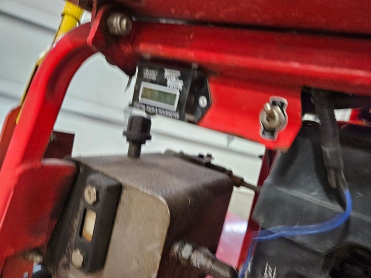 #156-•-tru-turf-rs48-11e-greens-roller-image-16