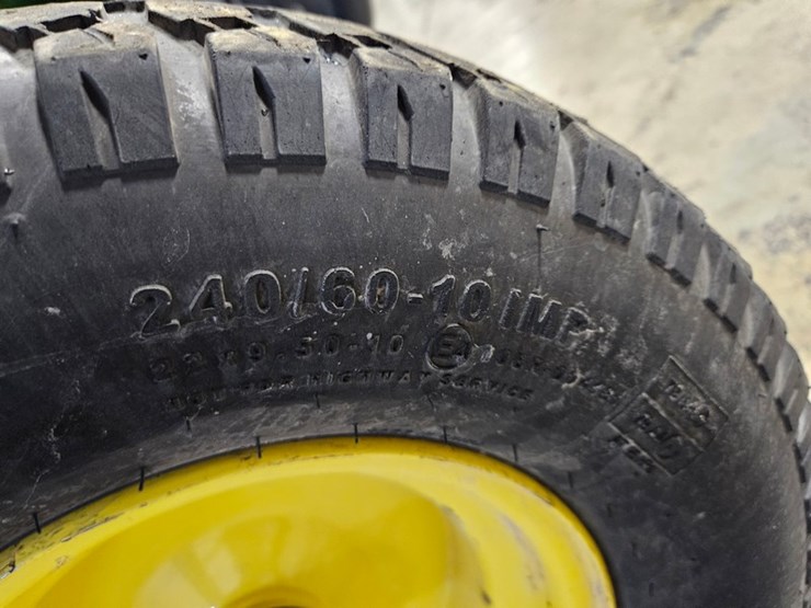 john-deere-te-4x2-image-13