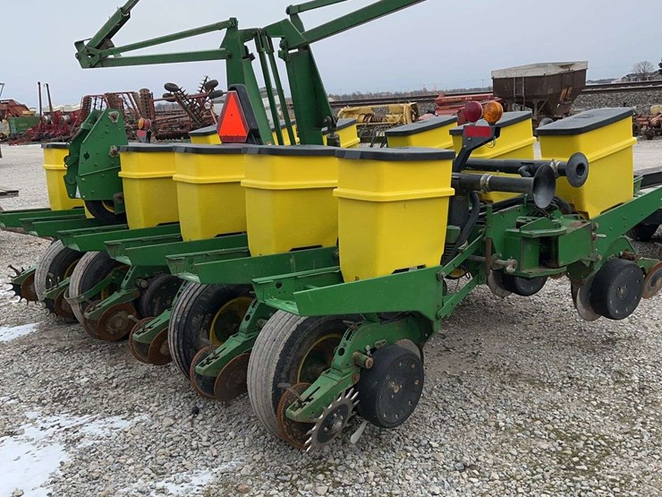 john-deere-1760-image-4