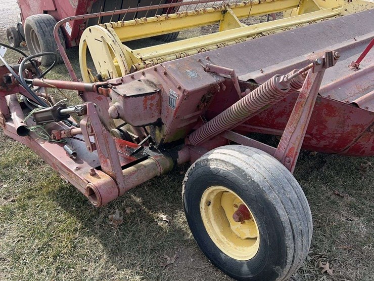 new-holland-469-image-4