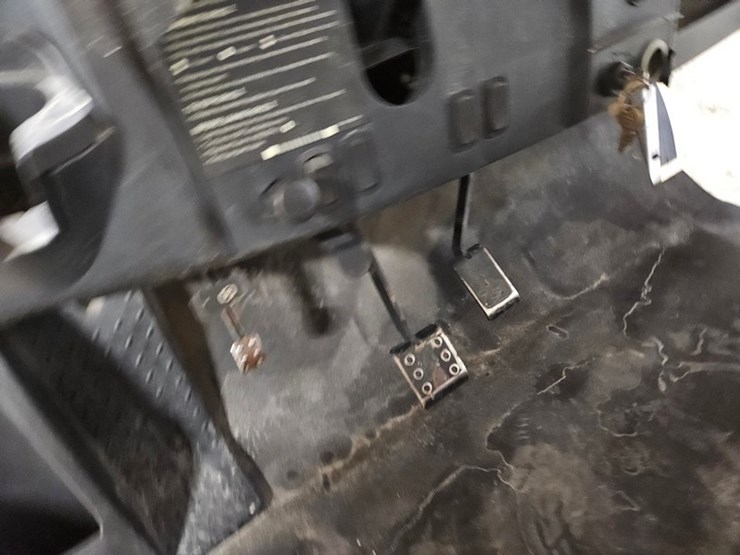 #111-•-ingersoll-rand-xrt-1550-4x4-utv-image-17