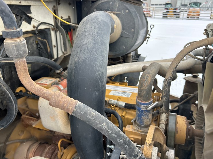 1998-caterpillar-3126-image-100