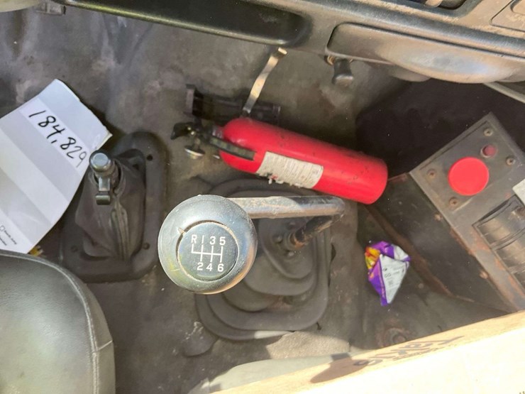 2005-ford-f650-image-19