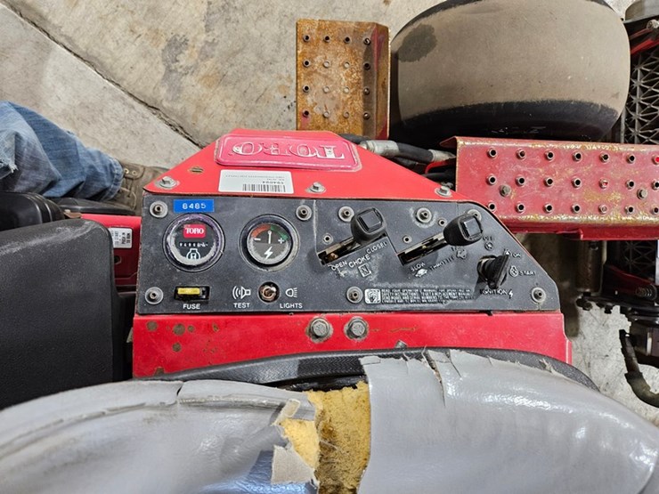 toro-greensmaster-3100-image-14