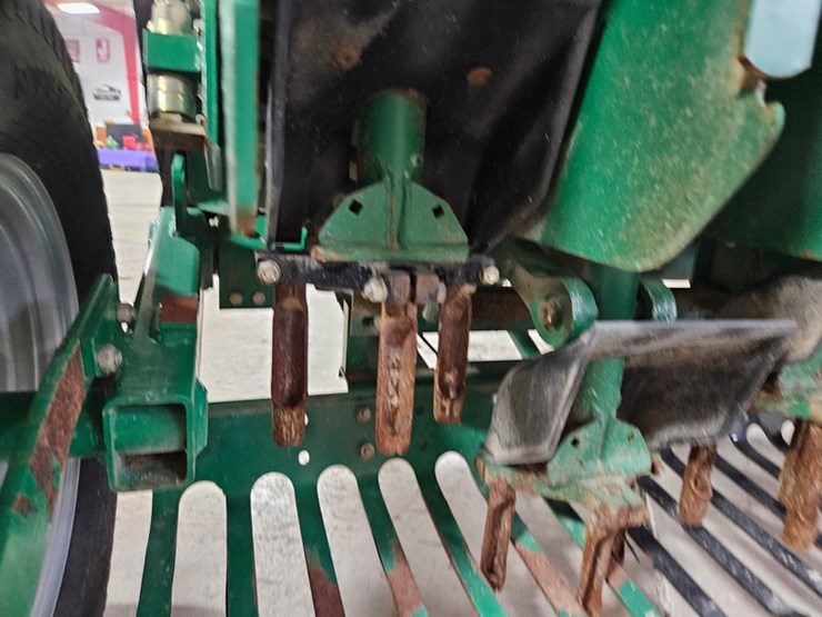 #142-•-ryan-ga-60pt-aerator-image-21